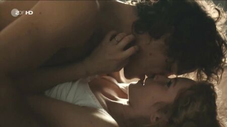 Cornelia Gröschel, Karoline Teska Nude - Onun Gibi Biri (2015)