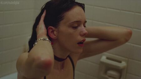 Stacy Martin Çıplak - Rosy (2018) HD 1080p Çevrimiçi İzle