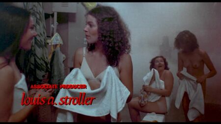 Sissy Spacek, Nancy Allen, Amy Irving, Cindy Daly Çıplak - Carrie (1976)