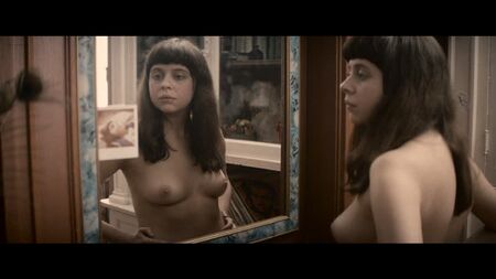 Bel Powley ("The Diary of a Teenage Girl", 2015) filmindeki çıplak sahneleri