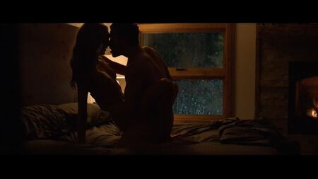Lilly Krug, Ash Santos Çıplak – Shattered (2022) HD 1080p Çevrimiçi İzle
