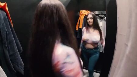 Sutyensiz Halka Açık Deneme Videosu