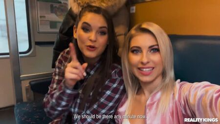 Taylee Wood, Lilly Bella [PornCube PORNO VK yeni Porno vk HD Lezbiyen Seyahat