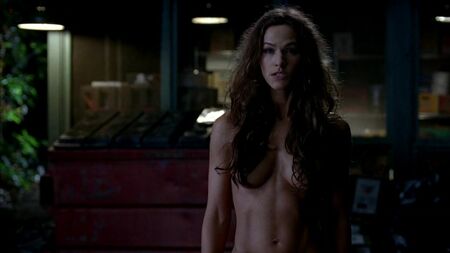Kelly Overton Çıplak - True Blood (2012) 5. Sezon 1. Bölüm HD 720p