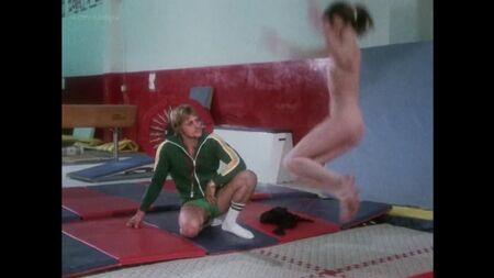 Michael Barton, Liz Wolfe, Cheryl Rainbeaux Smith, Lois Owens, Amanda Smith, Suzy A. Star - Fantasm Geri Dönüyor (1977) 1080p