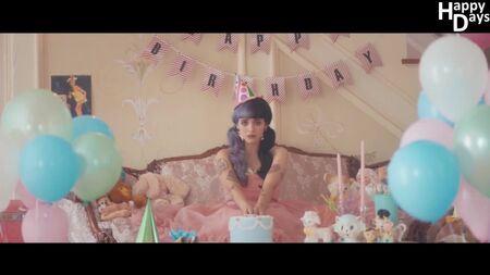 Melanie Martinez – Pity Party (Rusça altyazılı)