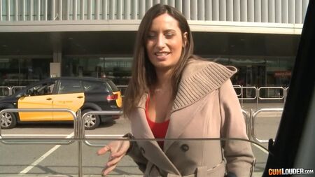 Sensual Jane'in Mega Hava Yastıkları: Follovolumen