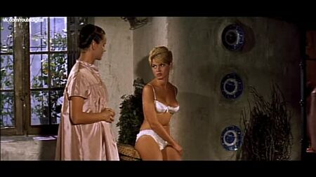 Brigitte Bardot Çıplak - Cennetin Düştüğü Gece (1958) Çevrimiçi İzle