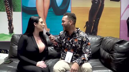 Angela White Röportajı 2019