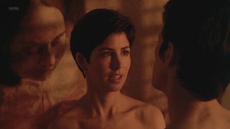 Dana Delany Çıplak - Light Sleeper (ABD 1992) 1080p WEB Çevrimiçi İzle / Dana Delany - Hafif Uyku