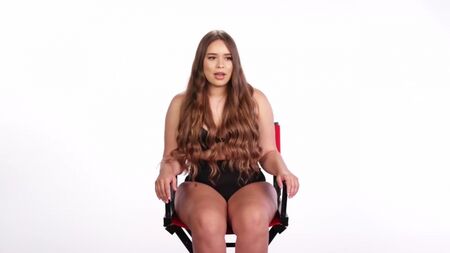 Venezia Cruz - Curve Model Hikayesi