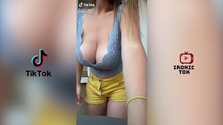 En Seksi ve Çekici TikTok Kızları - Seksi Kızlar Derlemesi - 3. Bölüm