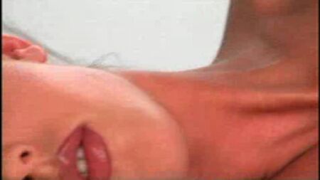 05 - Playboy 2001 - Crista Nicole - Ayın Playmate'i - Video 02