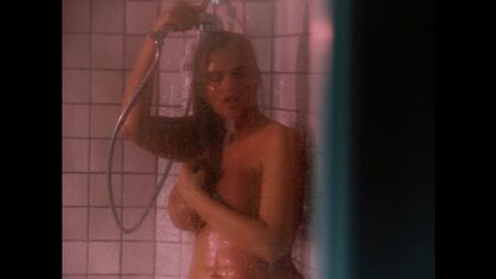 Anna Nicole Smith Çıplak - Sınırın Ötesinde (1995)