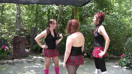 Bataklık kızları