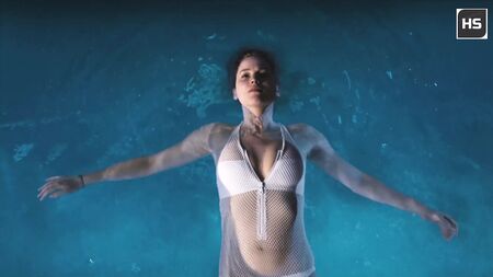Jennifer Lawrence – Ateşli ve Seksi Sahneler 4K - Yolcular