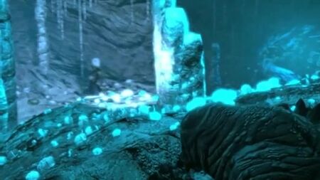Kraliçe Nualia 3D Hentai (Düşmüş Taht) - XNXX.COM.mp4