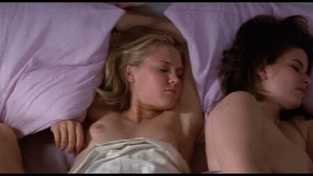 Dominique Swain, Meredith Monroe, Mia Kirshner Çıplak - Yeni En İyi Arkadaş (2002) HD 1080p İnternette İzle