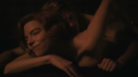 Anya Taylor-Joy Çıplak (örtülü) - Kraliçenin Hamlesi 1. Sezon 3-6. Bölüm (2020) HD 1080p Çevrimiçi İzle / Аня Тейлор-Джой - Ход королевы