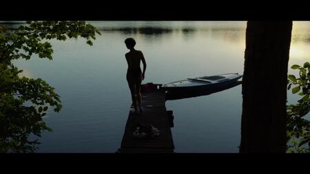 Annie Young, Brigette Lundy-Paine Çıplak – Fix (2019) HD 1080p Çevrimiçi İzle / Annie Young, Brigette Lundy-Paine – Adalet