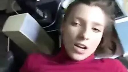 Ofiste amatör anal seks
